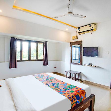 Fabhotel Comfort Stays - Nr Miramar Beach Panaji Bagian luar foto
